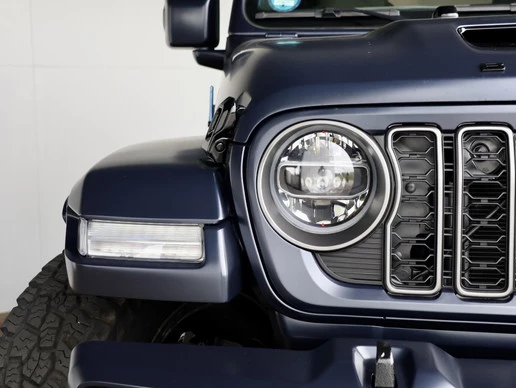 Brute Richmond - Afbeelding 16 van 30