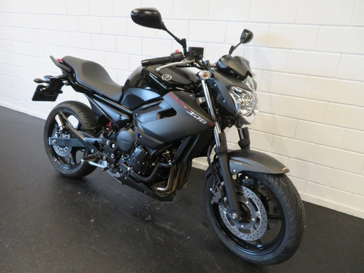 Yamaha  - Afbeelding 2 van 13