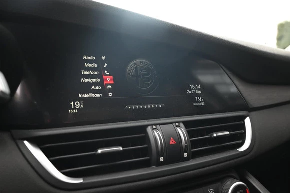 Alfa Romeo Giulia - Afbeelding 19 van 30