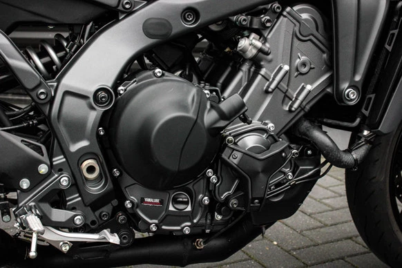 Yamaha MT 09 - Afbeelding 9 van 18