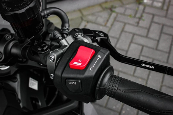 Yamaha MT 09 - Afbeelding 14 van 18
