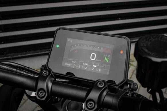 Yamaha MT 09 - Afbeelding 16 van 18