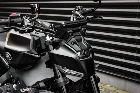 Yamaha MT 09 - Afbeelding 17 van 18