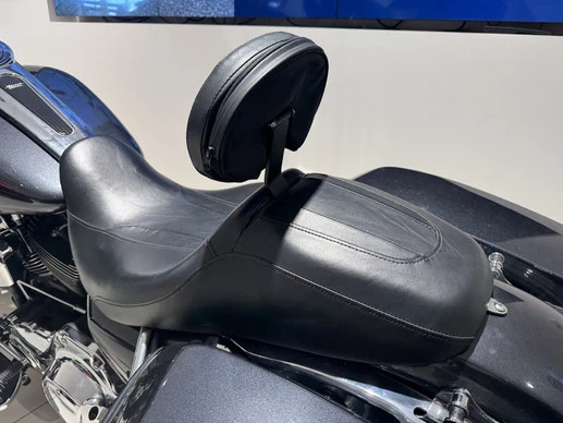 Harley-Davidson Street Glide - Afbeelding 9 van 21