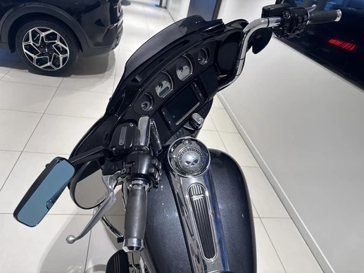 Harley-Davidson Street Glide - Afbeelding 11 van 21