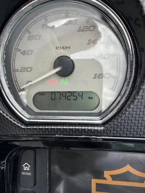 Harley-Davidson Street Glide - Afbeelding 18 van 21