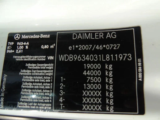 Mercedes-Benz Actros - Afbeelding 18 van 25