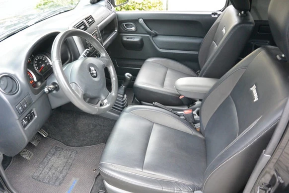 Suzuki Jimny - Afbeelding 17 van 22