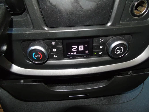 Iveco Stralis - Afbeelding 27 van 30