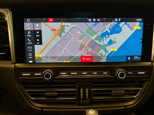 Porsche Macan - Afbeelding 18 van 30