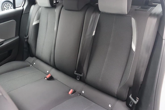 Opel Astra - Afbeelding 9 van 30