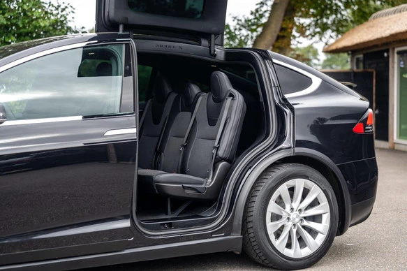 Tesla Model X - Afbeelding 13 van 30