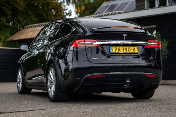 Tesla Model X - Afbeelding 19 van 30