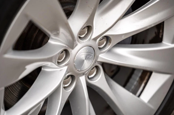 Tesla Model X - Afbeelding 20 van 30