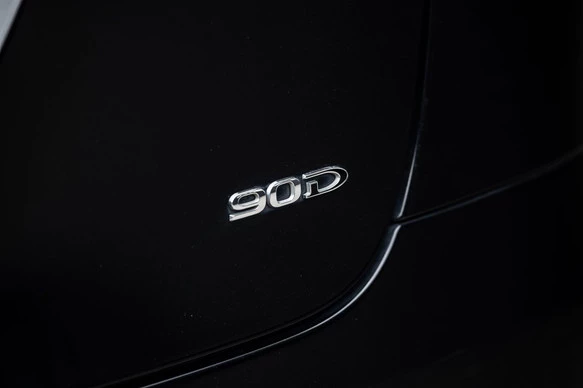 Tesla Model X - Afbeelding 22 van 30