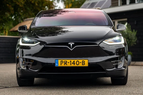 Tesla Model X - Afbeelding 23 van 30