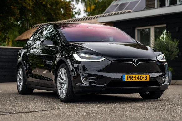 Tesla Model X - Afbeelding 26 van 30