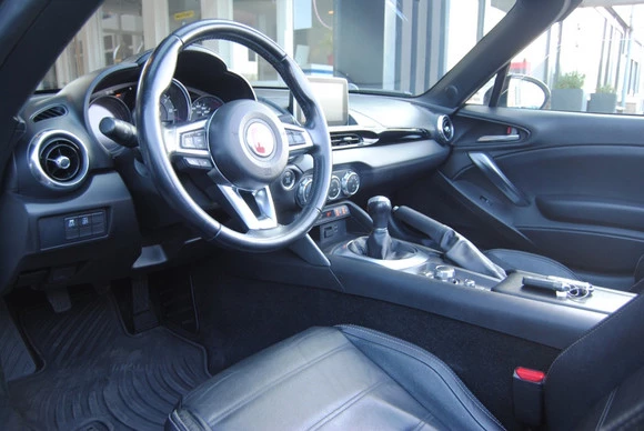 Fiat 124 Spider - Afbeelding 3 van 27