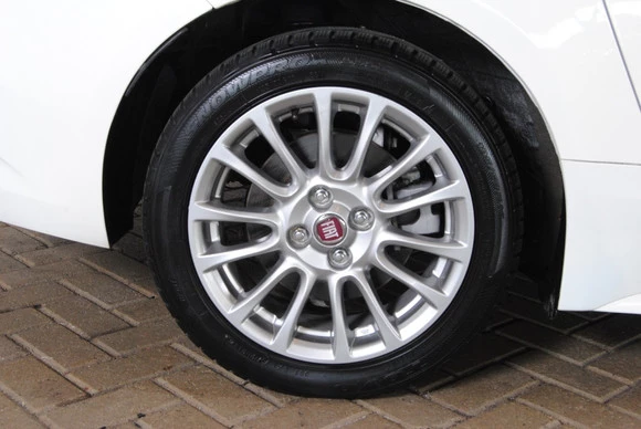 Fiat 124 Spider - Afbeelding 5 van 27