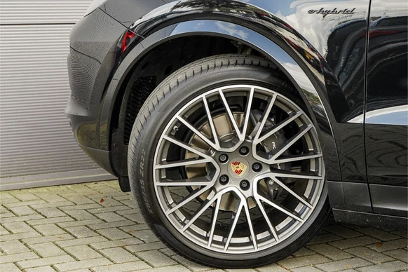 Porsche Cayenne - Afbeelding 17 van 30