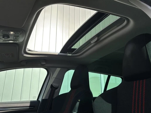 Renault Megane E-Tech - Afbeelding 13 van 30