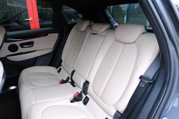 BMW 2 Serie - Afbeelding 28 van 30