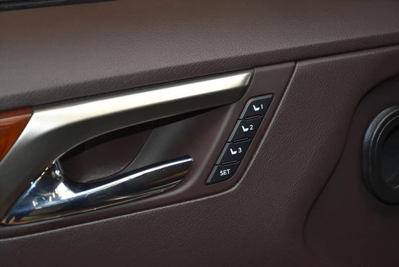 Lexus RX - Afbeelding 17 van 30