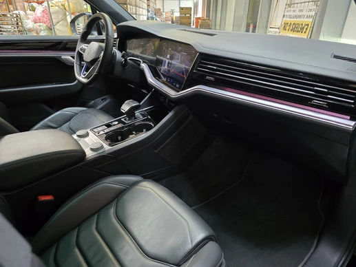 Volkswagen Touareg - Afbeelding 9 van 24