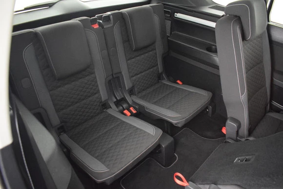 Volkswagen Touran - Afbeelding 9 van 30