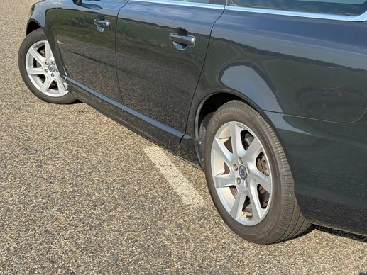 Volvo V70 - Afbeelding 3 van 22