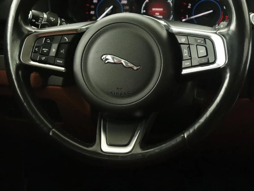 Jaguar XF - Afbeelding 11 van 30