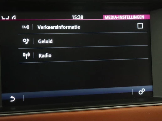 Jaguar XF - Afbeelding 27 van 30