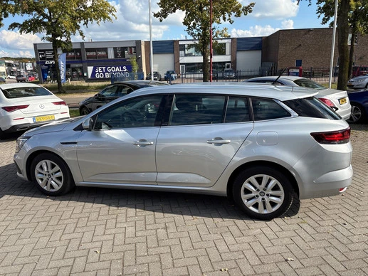 Renault Megane E-Tech - Afbeelding 8 van 25