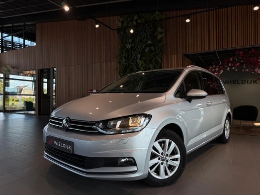 Volkswagen Touran - Afbeelding 1 van 30