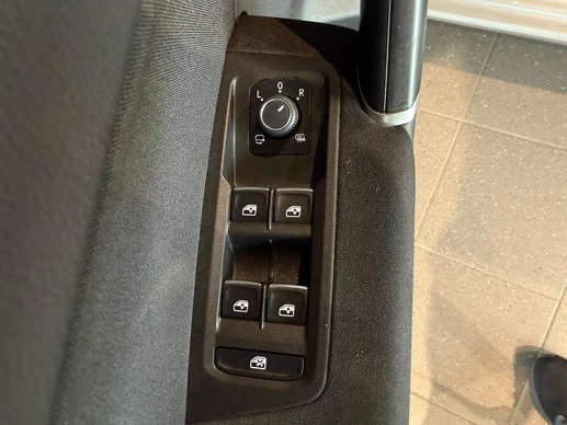 Volkswagen Touran - Afbeelding 11 van 30