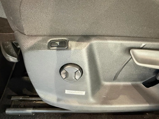 Volkswagen Touran - Afbeelding 12 van 30