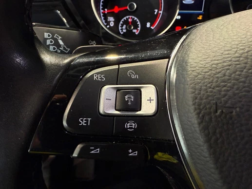 Volkswagen Touran - Afbeelding 13 van 30