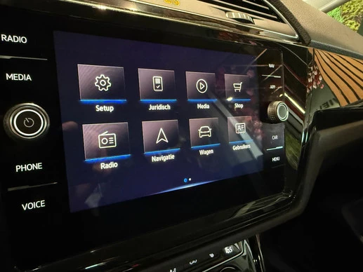 Volkswagen Touran - Afbeelding 17 van 30