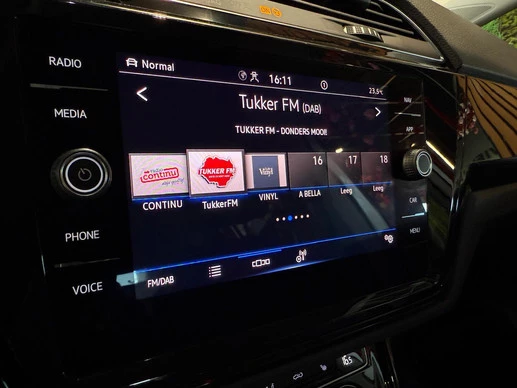 Volkswagen Touran - Afbeelding 20 van 30