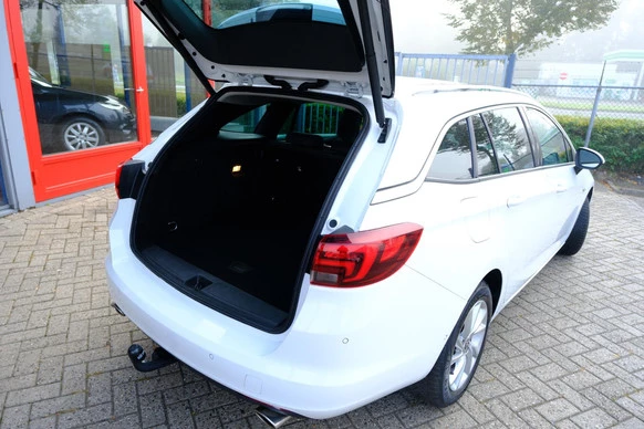 Opel Astra - Afbeelding 10 van 30
