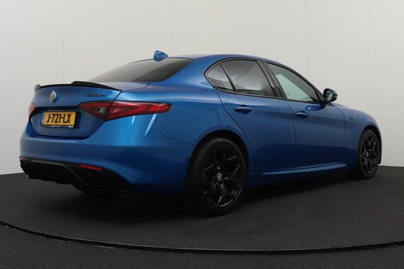 Alfa Romeo Giulia - Afbeelding 2 van 30