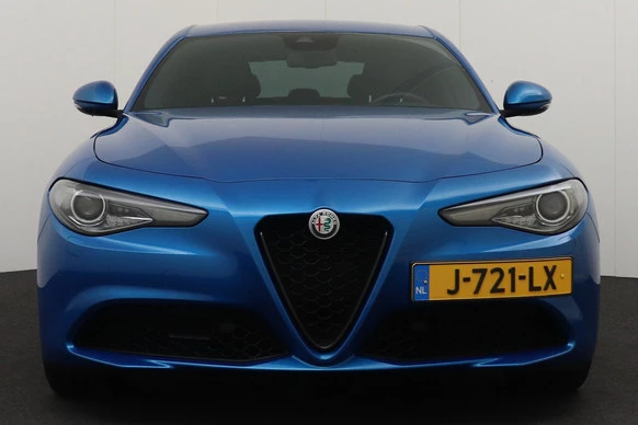 Alfa Romeo Giulia - Afbeelding 3 van 30