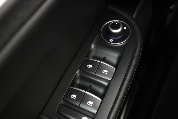 Alfa Romeo Giulia - Afbeelding 18 van 30