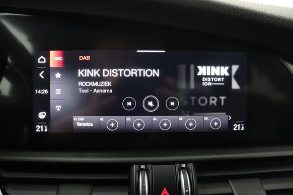 Alfa Romeo Giulia - Afbeelding 23 van 30