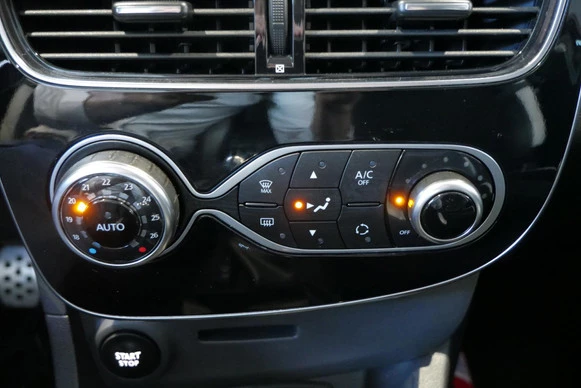 Renault Clio - Afbeelding 19 van 30