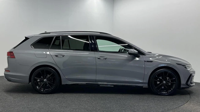 Volkswagen Golf - Afbeelding 9 van 30