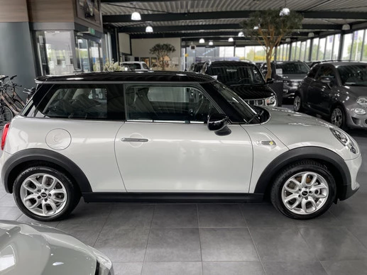 MINI Electric - Afbeelding 25 van 30