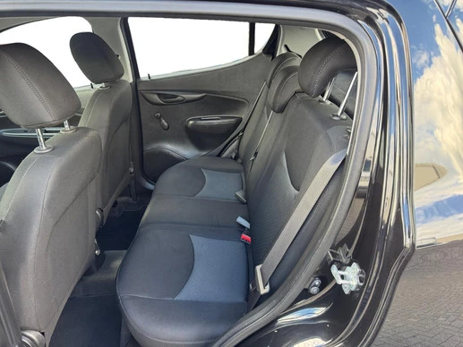 Opel KARL - Afbeelding 13 van 27
