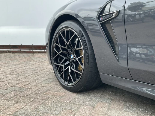 BMW M8 - Afbeelding 24 van 30