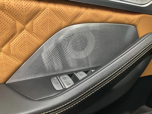 BMW M8 - Afbeelding 27 van 30